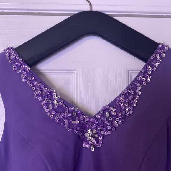 JJ’s House Tahiti Color Evening Gown - Picture 2 of 4